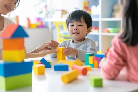 幼兒園中班育兒知識有哪些(幼兒園中班育兒知識小常識)