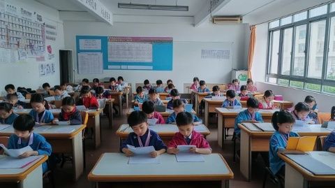 七年級語文暑假預習攻略：必背內容與讀寫訓練技巧