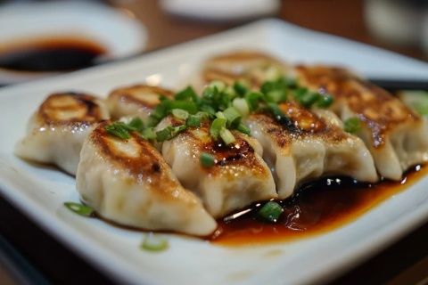 新漁東路早起鍋貼店，珊珊之外的新選擇