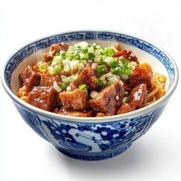 缽缽雞是一種源自四川的傳統(tǒng)名小吃，屬于川菜系，其歷史可以追溯到清朝末年