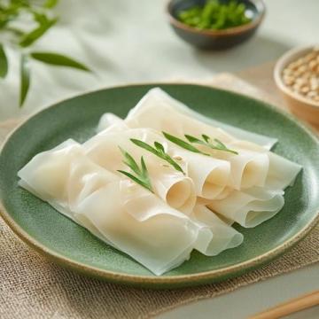 欽州特色小吃“一品瓜皮卷”創(chuàng)新傳承傳統(tǒng)腌制工藝