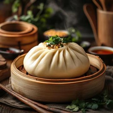 中國各地傳統(tǒng)美食介紹：北京烤鴨、廣東叉燒包等地域特色佳肴