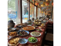 探尋新疆美食魅力：特色肉類與面食小吃，盡享民族風味盛宴
