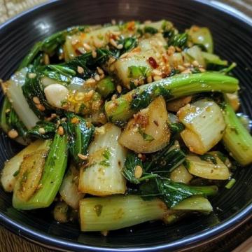 私房小炒圓白菜(私房小炒圓白菜簡單又美味的家常菜)