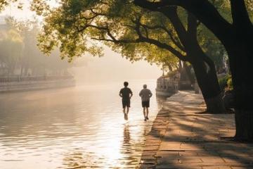 嘉興清晨運河徒步：陰天中的文化探索之旅