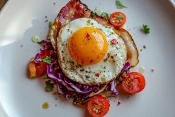 美食老吳:為嫂子道歉,制作“愛情模樣”煎蛋,傳統與現代完美融合