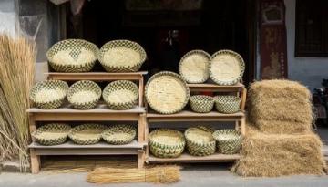 
探索嵊州多元特產(chǎn)：特色美食、名茶、手工藝品與礦產(chǎn)精華盤(pán)點(diǎn)