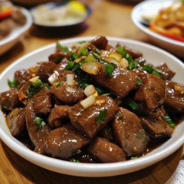 香脆嫩滑蒜黃炒牛肉家常營養(yǎng)快手菜，制作步驟及小貼士分享