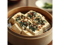 家常美食教程：一招掌握茼蒿豆腐烹飪技巧