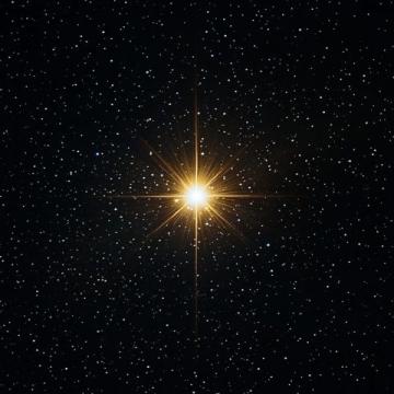 在廣袤無垠的天空中，一顆溫煦的巨蟹座星星綻放其輝煌