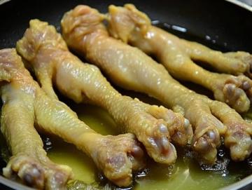 香辣烤豬腳：外酥里嫩的家庭美味秘方