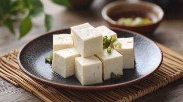 夏季孩子補鈣食譜：雞蛋豆腐餅，簡單易消化早餐