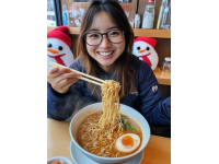 記得剛來(lái)廣東的時(shí)候，我同事給我打包了一份腸粉,剛吃第一口就覺(jué)得太難吃了