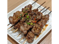 河南特色美食：烙饃卷羊肉串