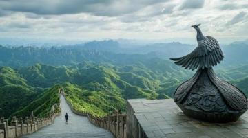 走進(jìn)秦嶺江山景區(qū),如今,人們出行的選擇面非常廣泛