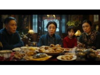 袁弘、雷佳音和李光潔的快樂聚餐：一次難忘的美食之旅