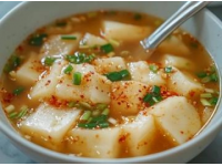 梭子蟹年糕湯(美食湯年糕)
