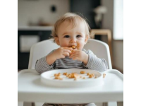 家有不到2周歲的小孩子，不知道讓他吃啥零食好了，家有雞蛋干脆自己動手做小尖尖吧
