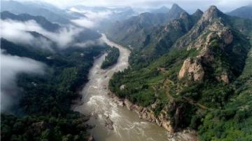 八臺山和龍潭河:四川省最先看到太陽的秘密景區