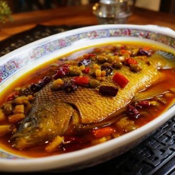 石家莊金鳳扒雞正宗做法!在家也能做出外皮酥脆、肉質鮮美的扒雞!