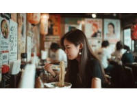 來(lái)日本第二天目前為止我們一共吃了三頓正餐之前看過(guò)關(guān)于日本美食的一些影視也