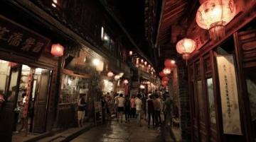 湘西三站游:鳳凰古城、德夯苗寨和芙蓉鎮,每個地方都有著獨特的魅力.