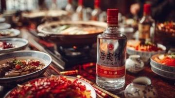 廣州人有多愛魚生?一席魚生百樣險(xiǎn),不熟的魚你敢吃嗎?