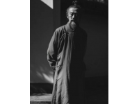 武當三豐派第16代傳人杰克近日再度因發(fā)色轉(zhuǎn)變登上熱搜