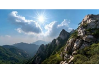 難忘的一幕是五年前在六盤山度過的中秋佳節