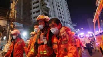 泉州惠安多部門聯(lián)動(dòng)舉行大規(guī)模商業(yè)廣場(chǎng)應(yīng)急救援演練,提升突發(fā)火災(zāi)應(yīng)對(duì)能力