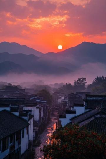 西江千戶苗寨美景:吊腳樓與白水河夜景迷人之旅