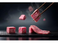 昆明必嘗的網紅牛肉干鍋：從選材到制作全過程揭秘