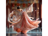 網(wǎng)紅玲子的幸福密碼：獨立自主、用心經(jīng)營生活