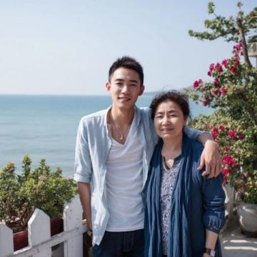 張大姐回國(guó)處理事務(wù)賣(mài)房，兩人世界變一人世界享受寧?kù)o時(shí)光