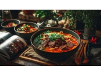 地道川音收款機，這家重慶面館讓顧客倍感親切