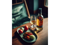 春日里的溫馨晚餐：三文魚與青梅酒的美好時光