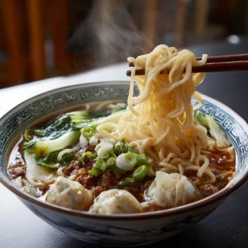 湖北熱干面文化揭秘：不僅是武漢早餐，各地風味各異