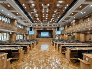 我們單位組織團建去廈門，三周前已經訂好行程,在3月10日