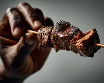 帶女神吃烤肉,解鎖3.8寵愛新方式