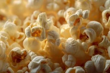 模仿網(wǎng)紅用易拉罐自制爆米花致死,責(zé)任該由誰(shuí)承擔(dān)?