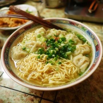 酸湯面的家常做法,面條筋道酸辣爽口,簡單易學