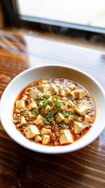 如何煎豆腐不粘鍋?嬌姐教你一招,豆腐更嫩滑入味