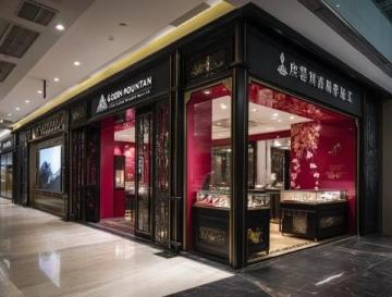 杭城延安路網(wǎng)紅甜品店：鮑師傅糕點，透明廚房里的美味傳奇