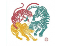 清朝姚墅鄉民在山上突遇老虎，虎一個劍步撲倒了他，利爪抓傷臉頰血流不止