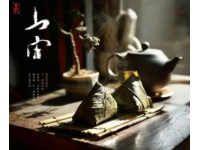 驚呆了！丈人家美食盛宴，離別贈焜鍋饃饃難忘味