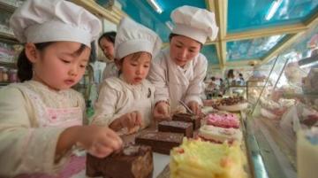 南京春季美食推薦:野菜江鮮與傳統小吃盛宴