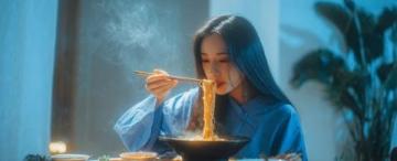 林清教你做刀削牛肉面:關鍵在于面條彈牙、湯汁醇厚、牛肉酥嫩
