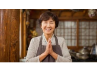 李大姐喜迎婆婆89歲壽辰，攜夫返鄉(xiāng)探親孝心滿滿