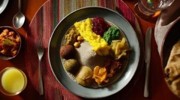 勐巴娜西樂團帶你走進家鄉美食的世界