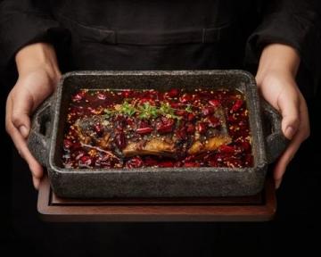 簡單美味的石斑魚三吃:清蒸、香煎、紅燒做法詳解